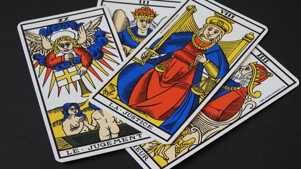 Comment choisir un bon voyant pour un appel par téléphone ?