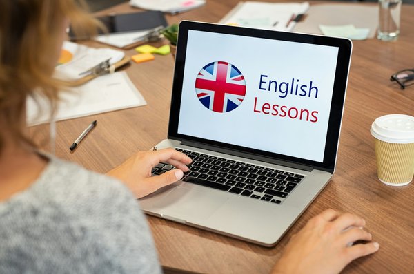 Cours d'anglais pour enfants : des cours ludiques à partir de 5€